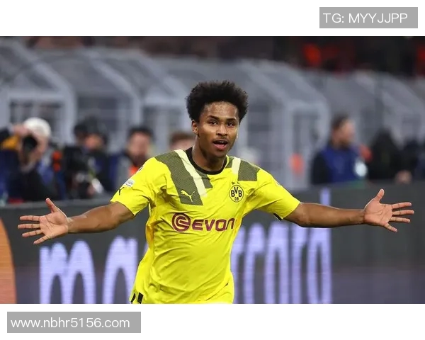 足球明星头像搭配文字创意推荐助你打造个性化社交媒体形象