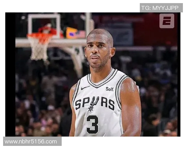 克里斯保罗:从NBA巨星到篮球智者的辉煌旅程与影响力分析 克里斯保罗:从NBA巨星到篮球智者的辉煌旅程与影响力分析