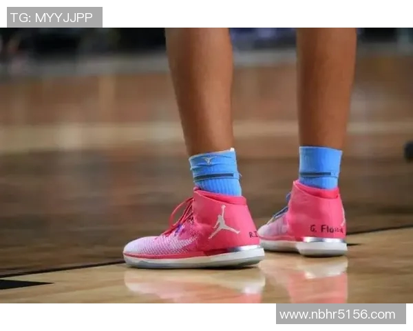 北卡与俄勒冈精彩对决录像回放分析及精彩瞬间集锦 北卡与俄勒冈精彩对决录像回放分析及精彩瞬间集锦